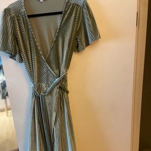 Baltic Born green velour wrap dress size M